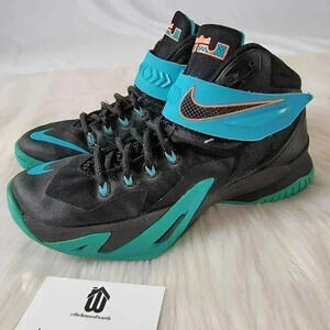 Nike Air Zoom Soldier VIII Rare Basketball Sneakers - 7.5/9